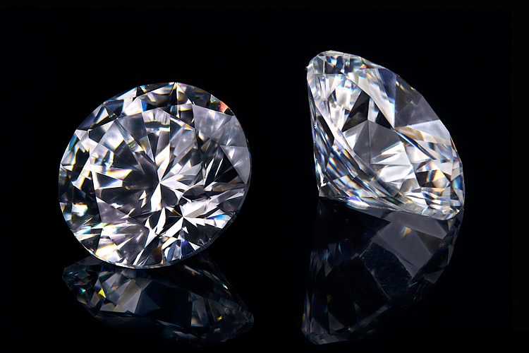 آیا برلیان یک سنگ است، تفاوت برلیان و الماس در چیست؟