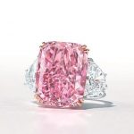 انگشتر الماس صورتی ساکورا در حراجی 29.3 میلیون دلار به فروش رفت
